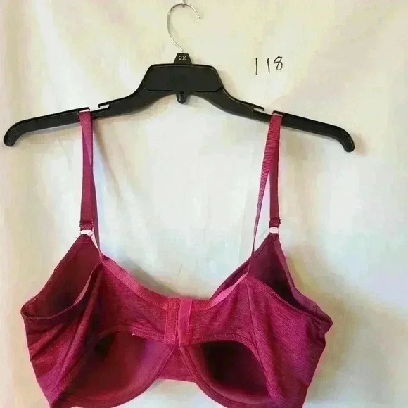Jessica Simpson Bra 40D with underwire,  adjustable straps - Picture 2 of 3